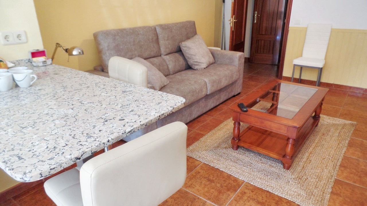 Photo of Livingroom in Altavista