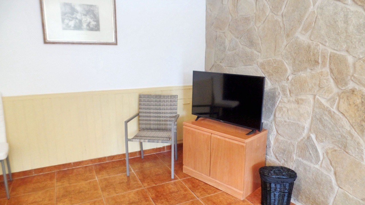 Photo of Livingroom in Altavista