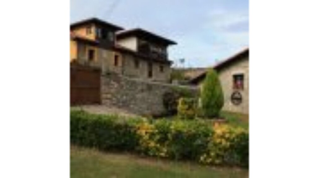 Photo of Buildings in Pendueles