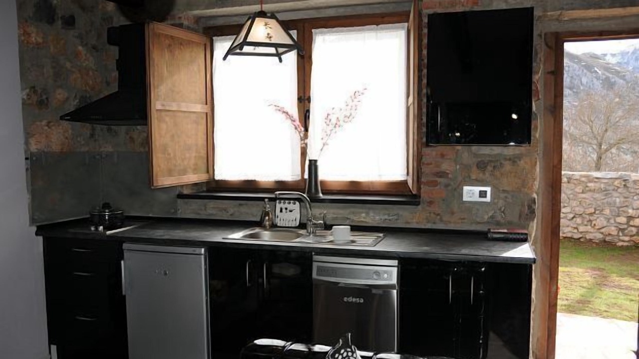 Photo of Kitchen in Villafeliz de Babia
