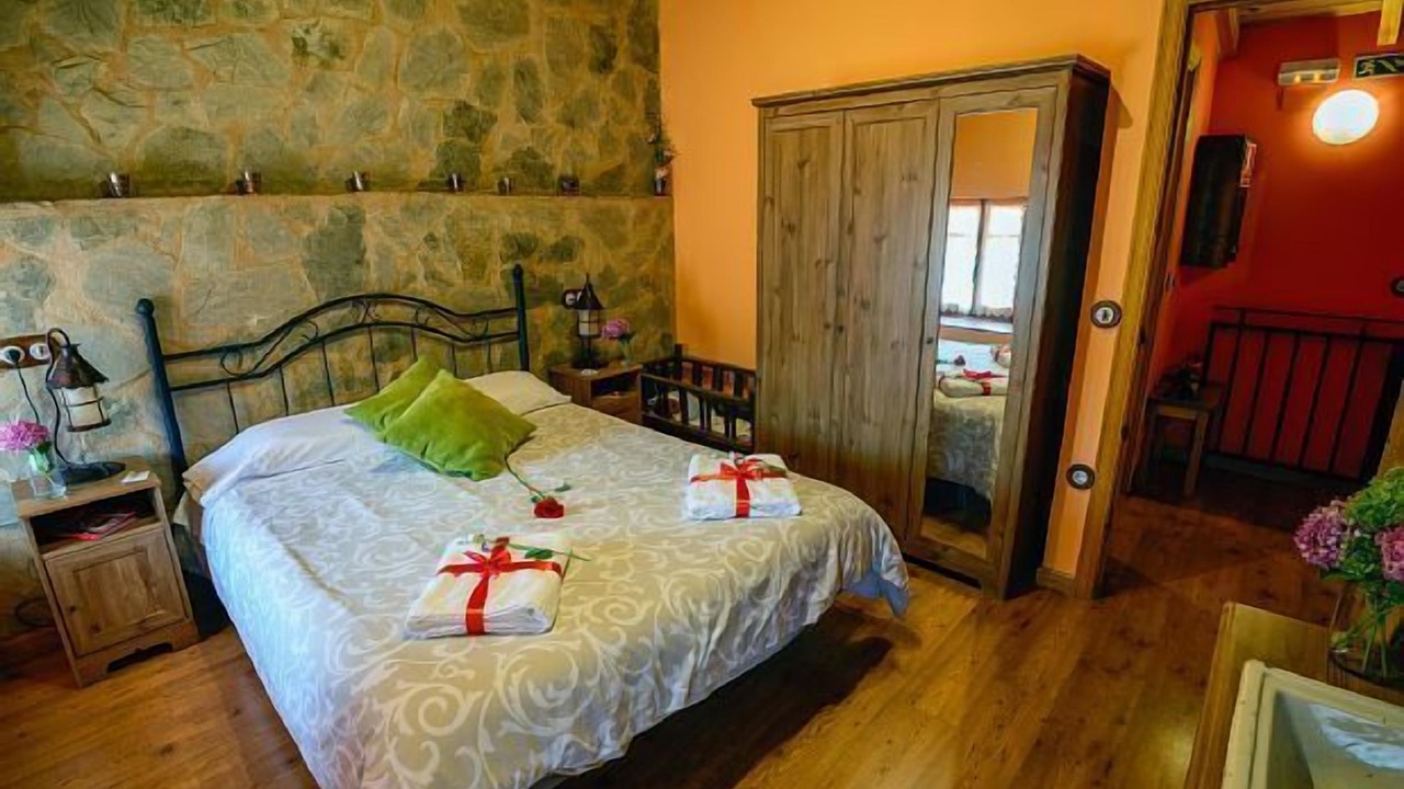 Photo of Bedroom in Benllera