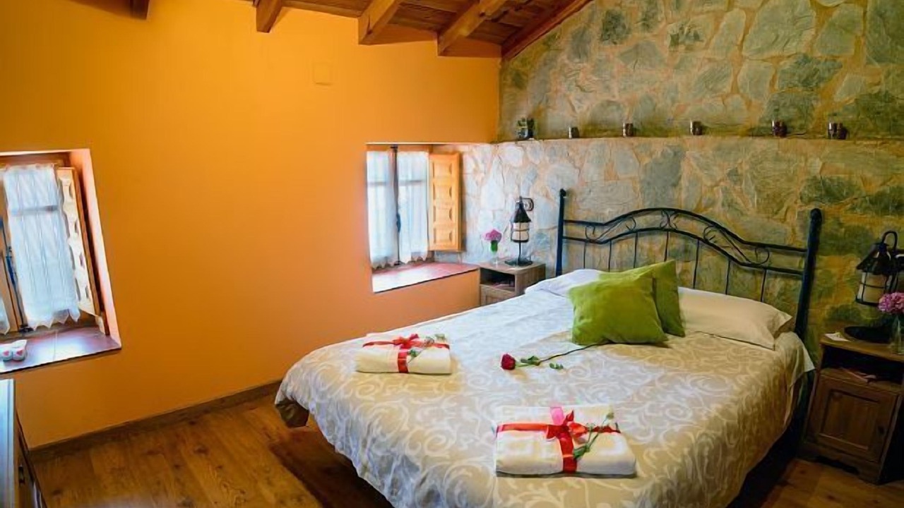 Photo of Bedroom in Benllera