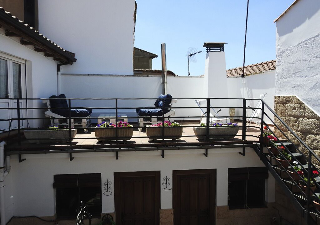 Photo of Patio Balcony in Cimanes del Tejar