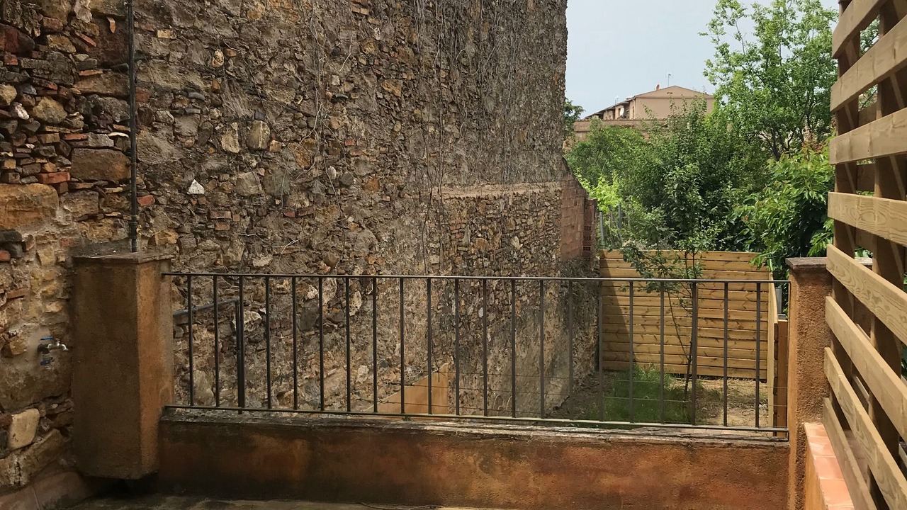 Photo of Patio Balcony in La Bisbal d'Emporda