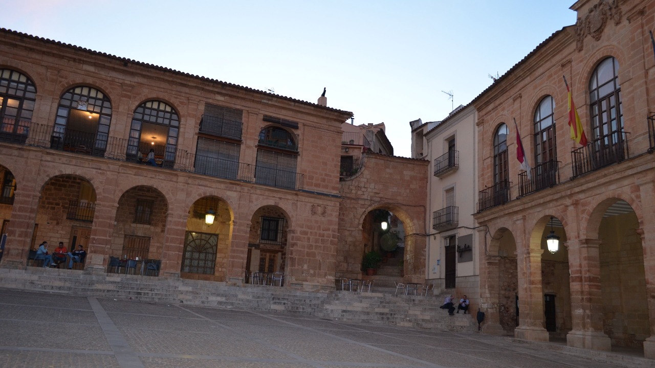 Photo of Others in Alcaraz