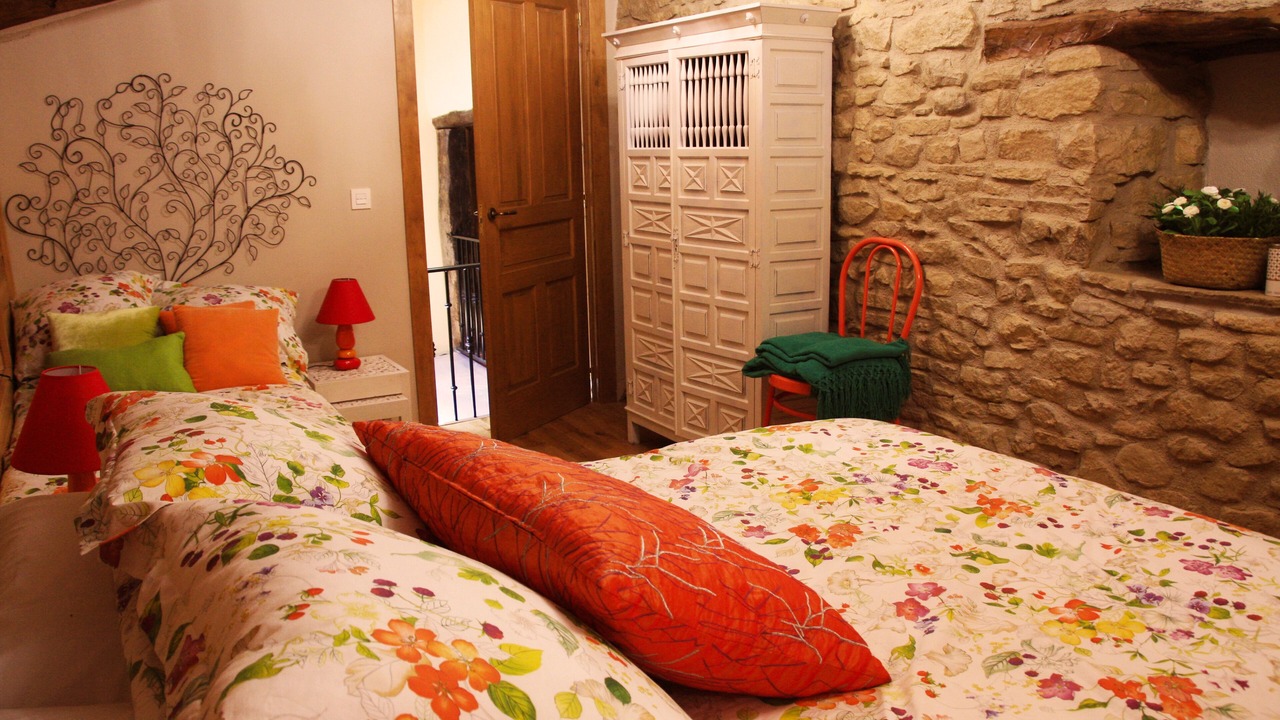 Photo of Bedroom in Unzue