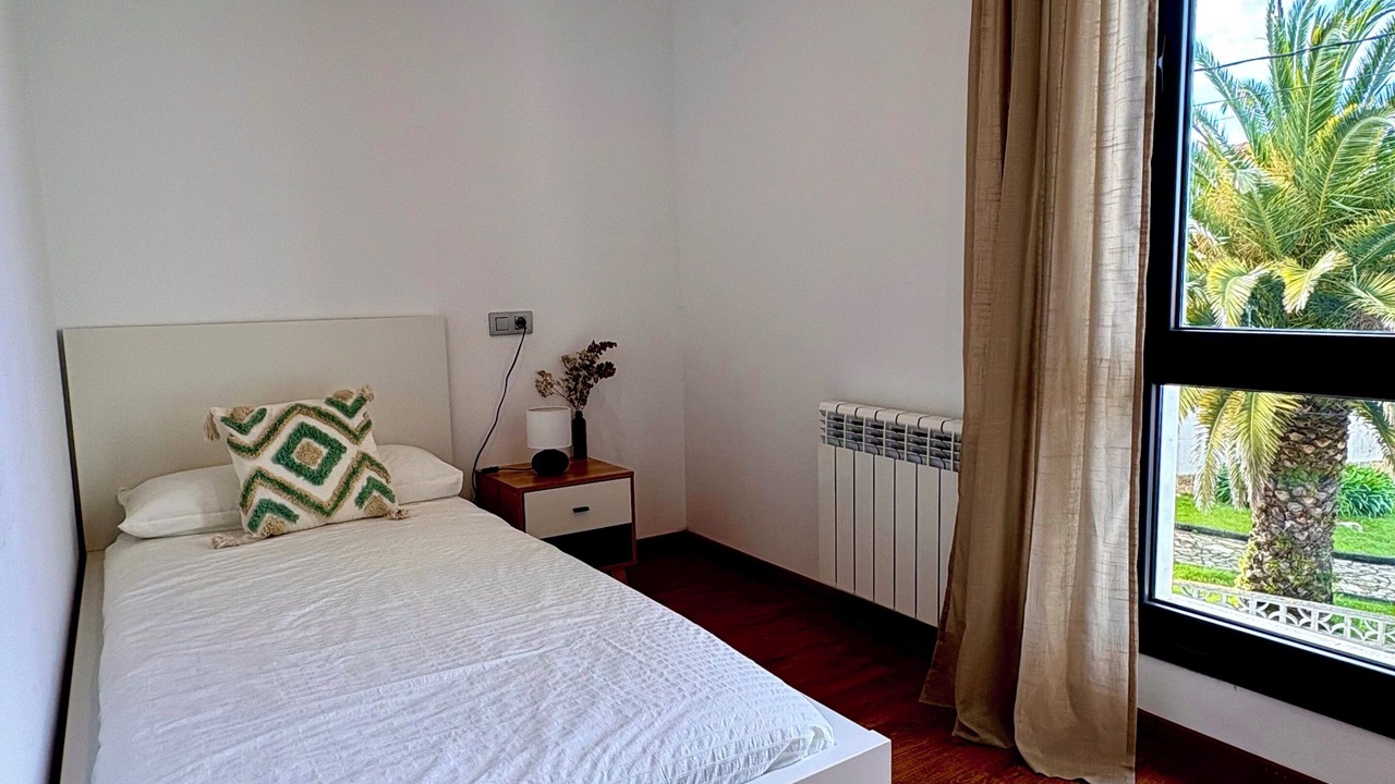 Photo of Bedroom in Naves