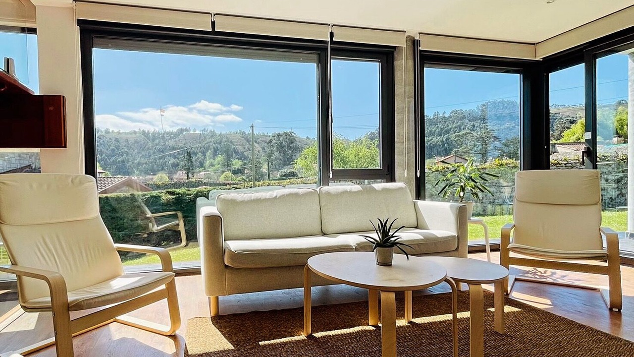 Photo of Livingroom in Naves