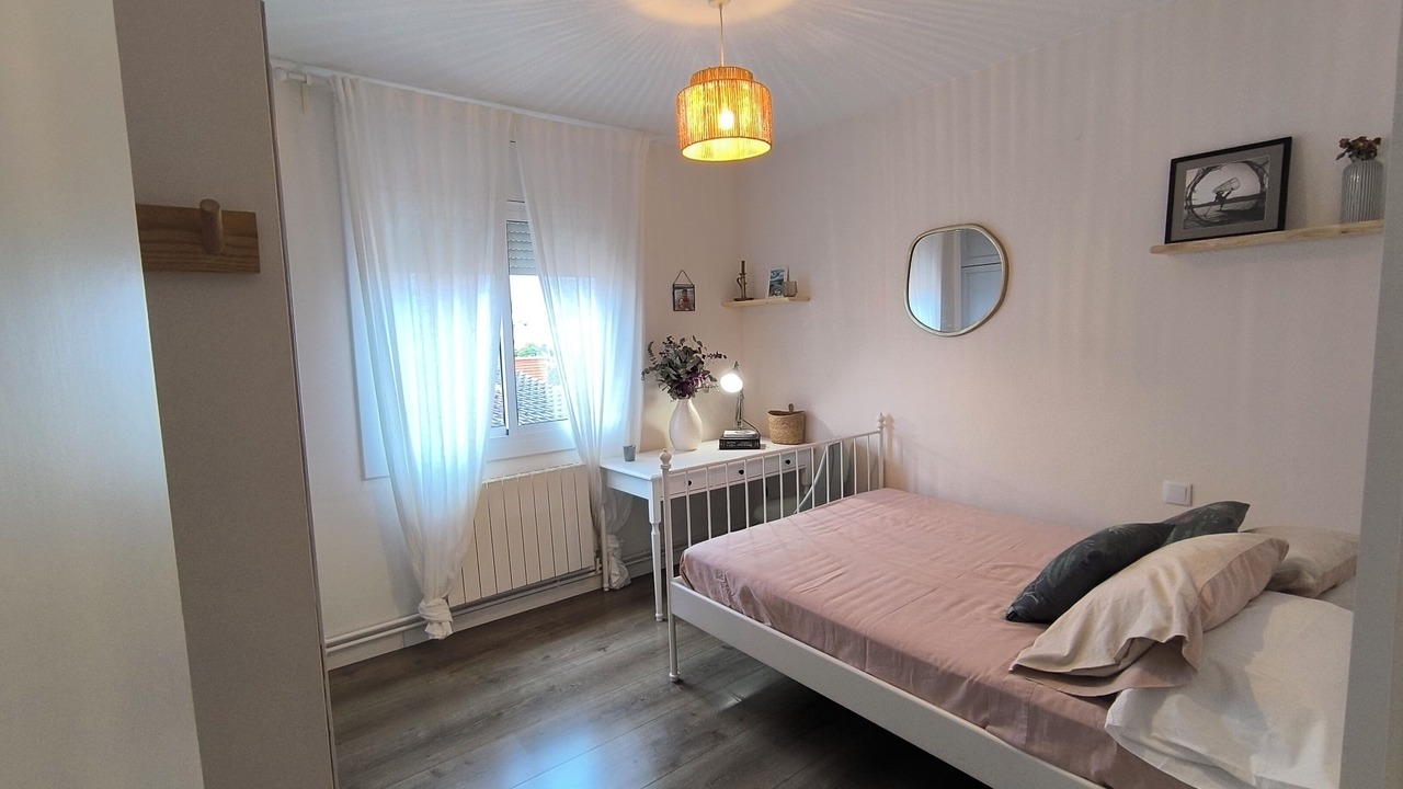 Photo of Bedroom in Vallpineda