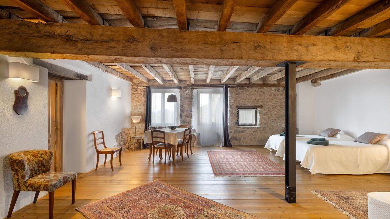 Photo of Bedroom in Ogassa