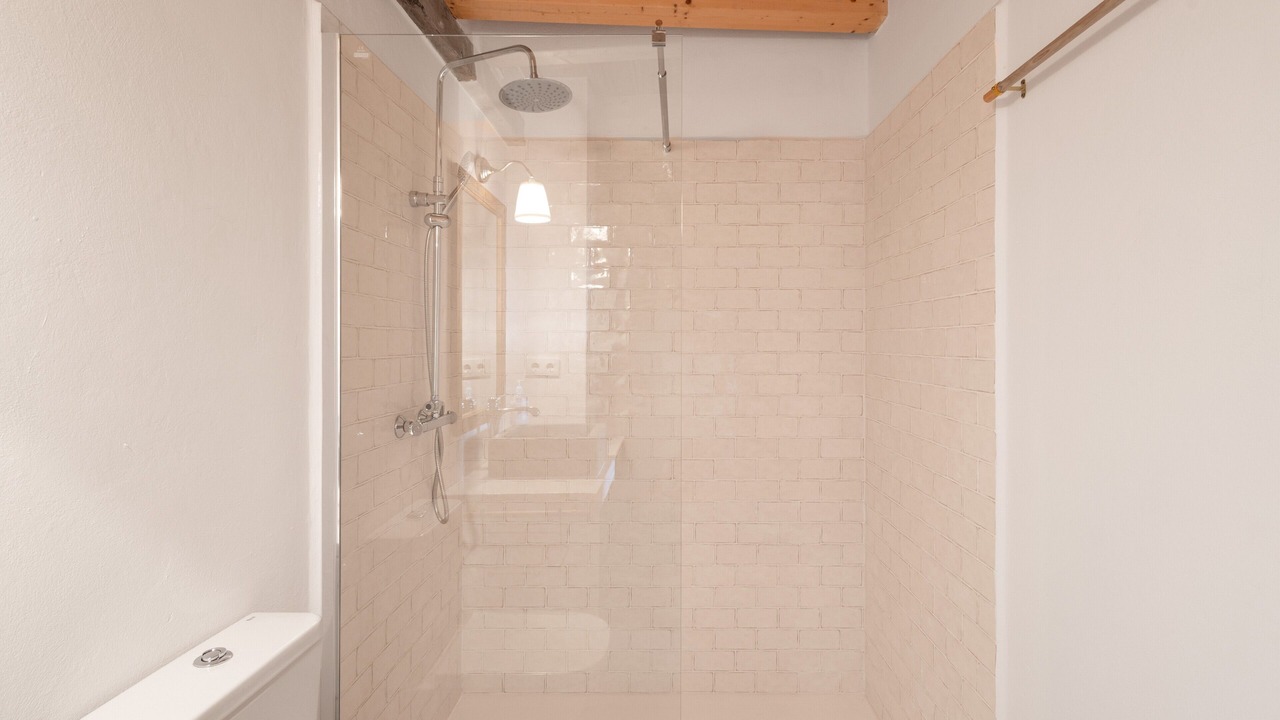 Photo of Bathroom in Ogassa
