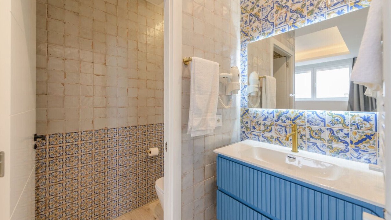 Photo of Bathroom in Malasana
