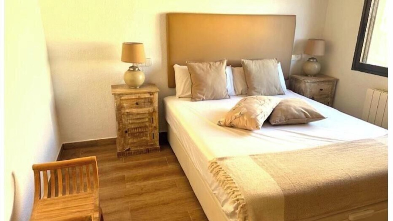 Photo of Bedroom in Coveta Fuma