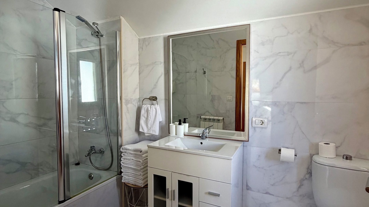 Photo of Bathroom in Portomarin