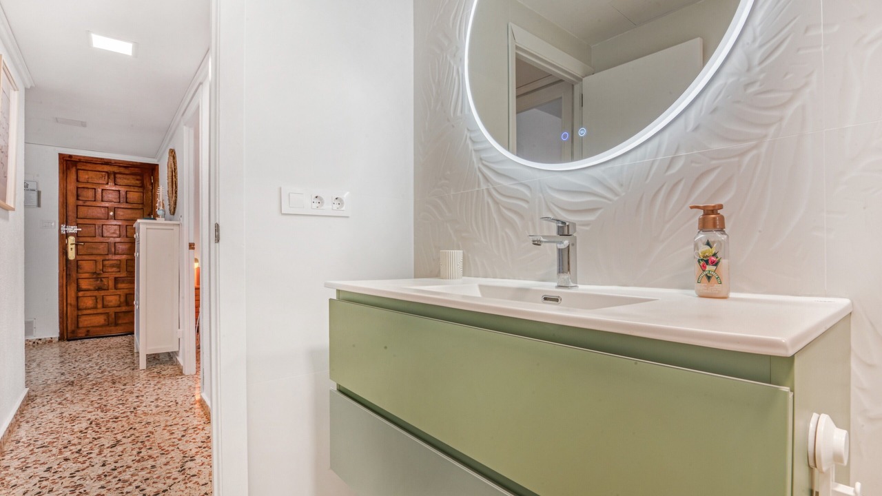 Photo of Bathroom in Oliva