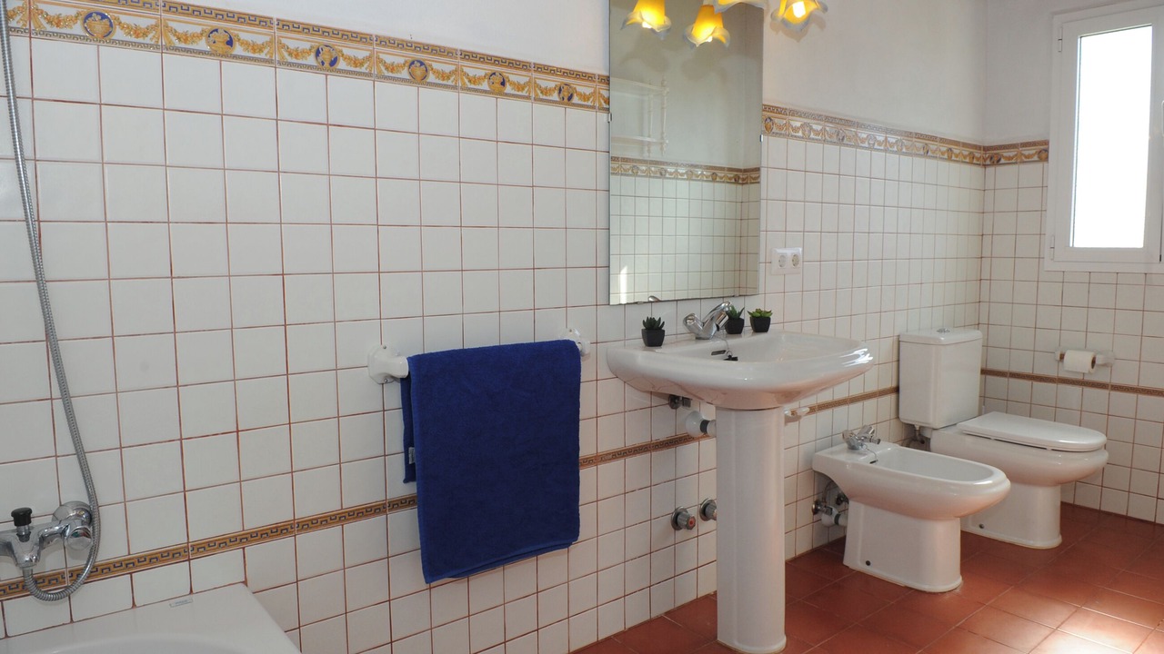 Photo of Bathroom in Area metropolitana de Ciutadella