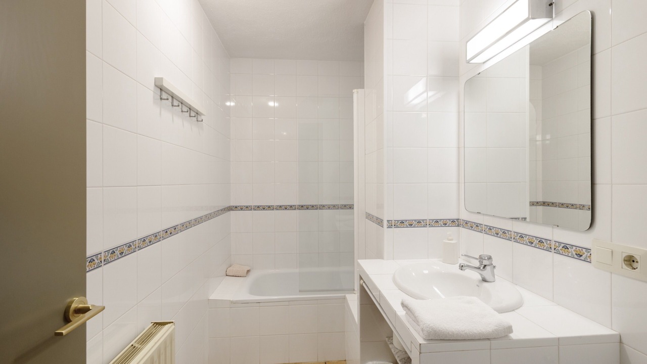 Photo of Bathroom in Lladurs