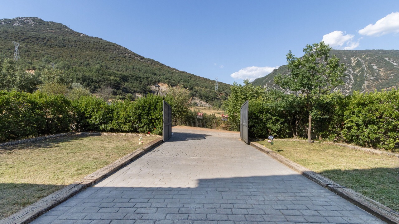 Photo of Outdoor in Navarri