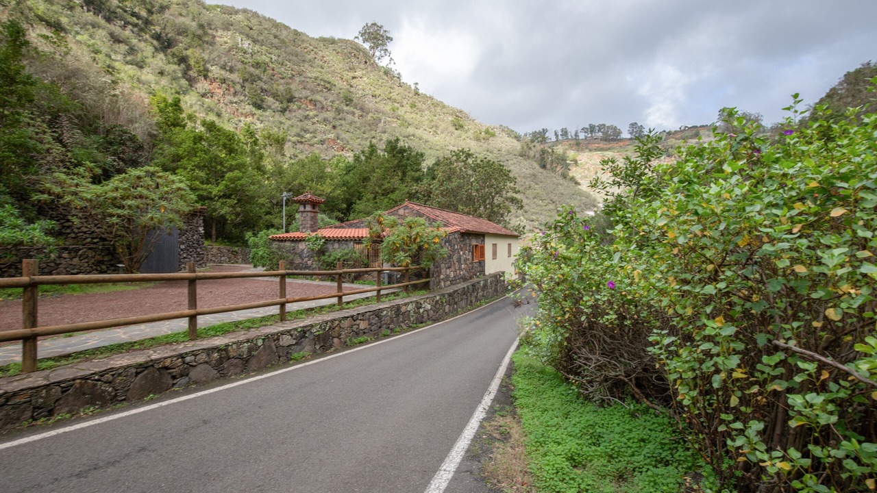 Photo of Outdoor in Moya