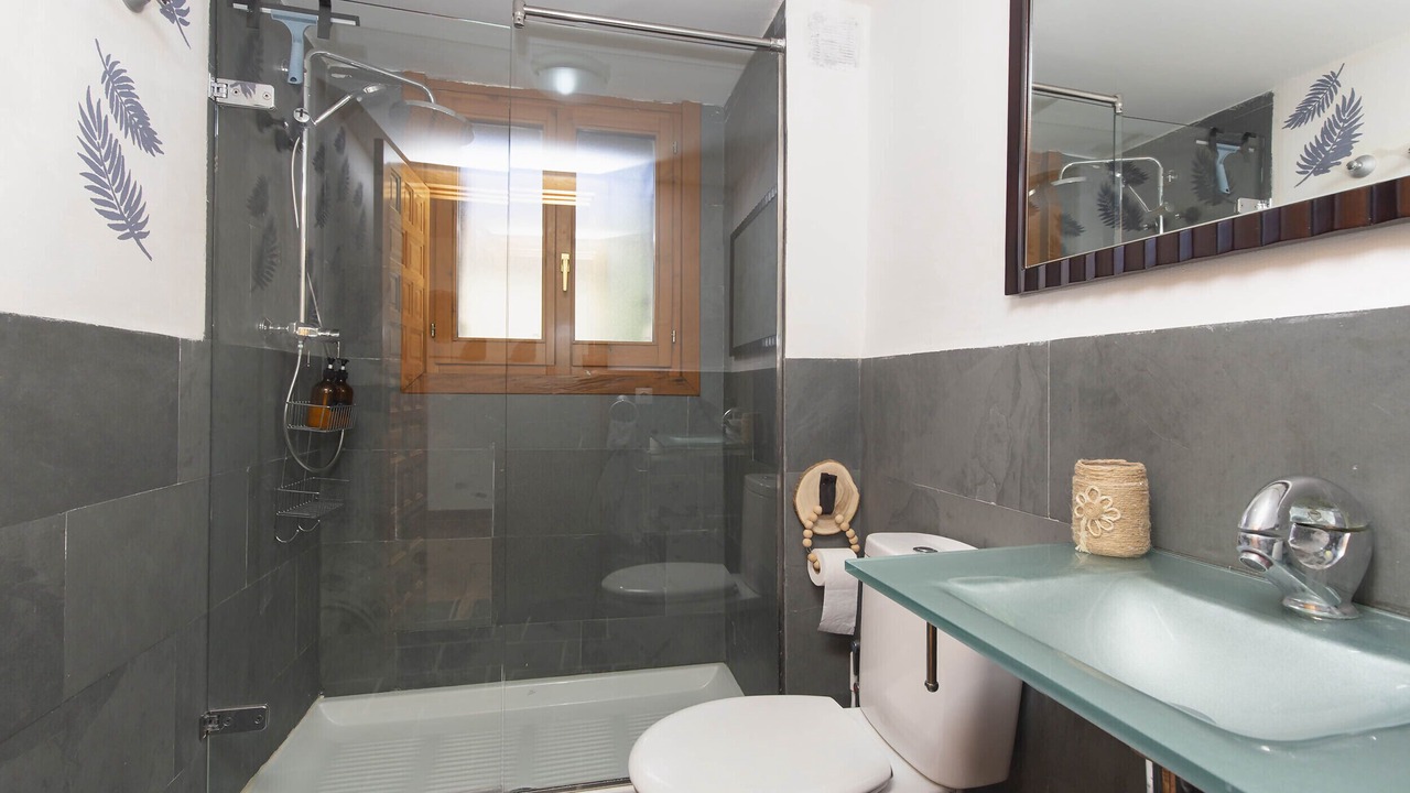 Photo of Bathroom in Araguas del Solano