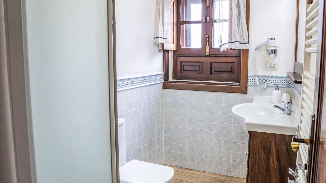 Photo of Bathroom in Erjos