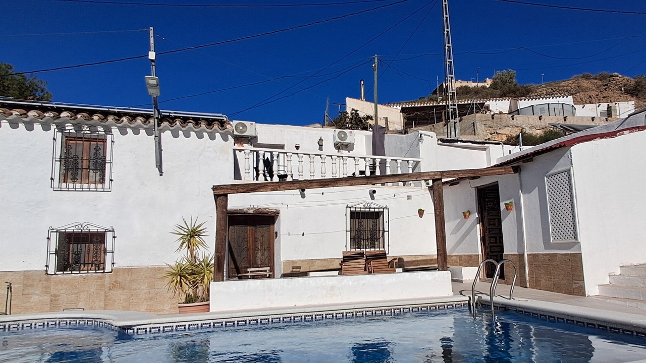 Photo of Outdoor in Oria