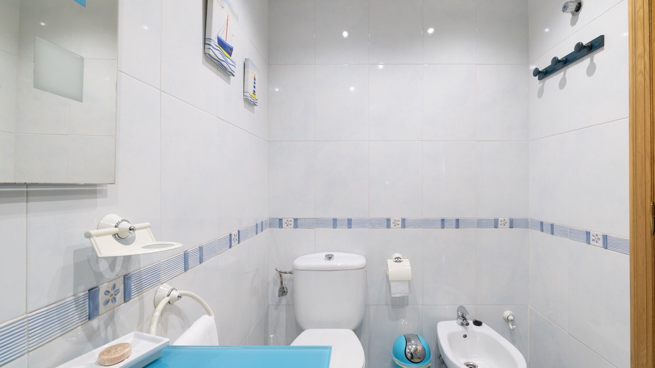 Photo of Bathroom in Moana