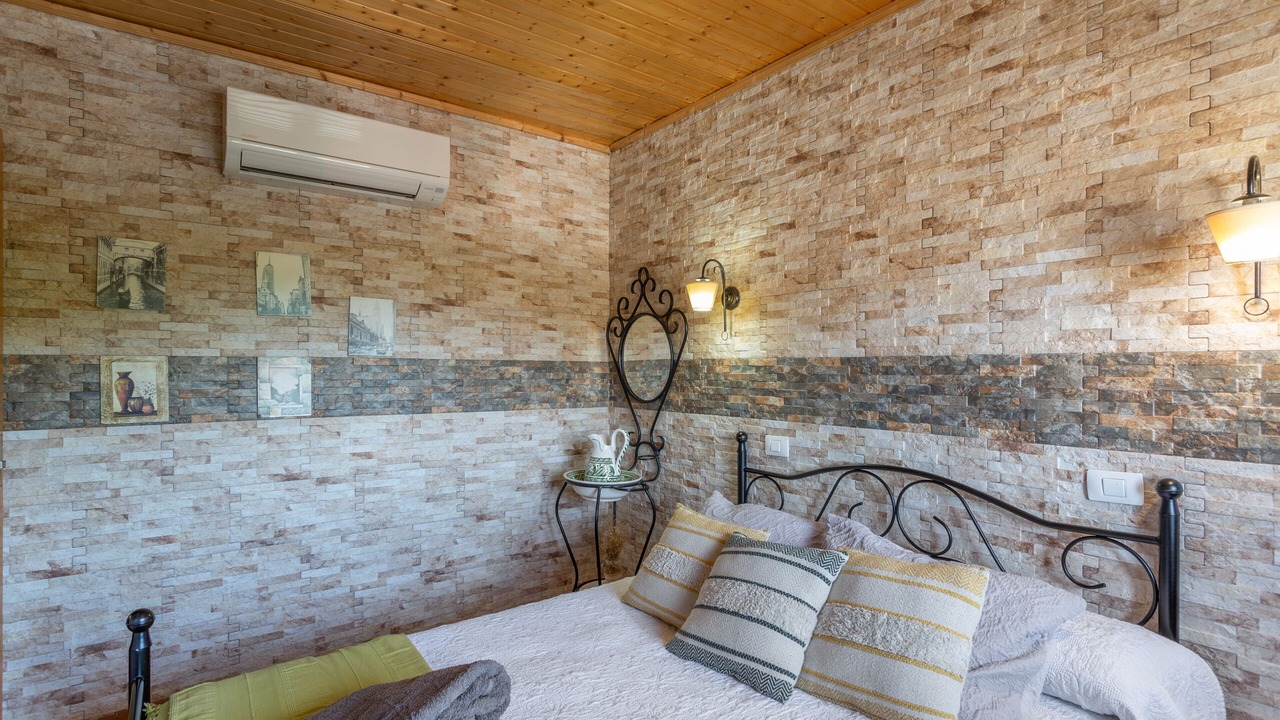 Photo of Bedroom in Artenara