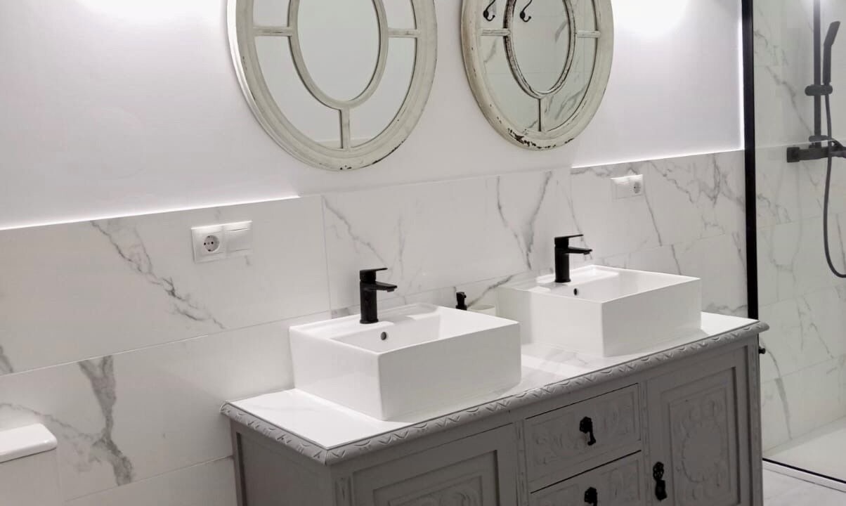 Photo of Bathroom in Huermeces