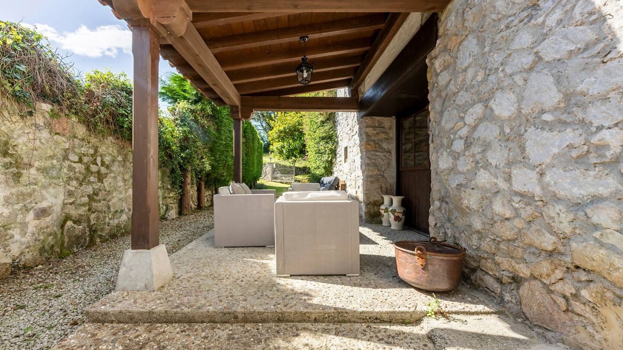 Photo of Patio Balcony in Llamigo