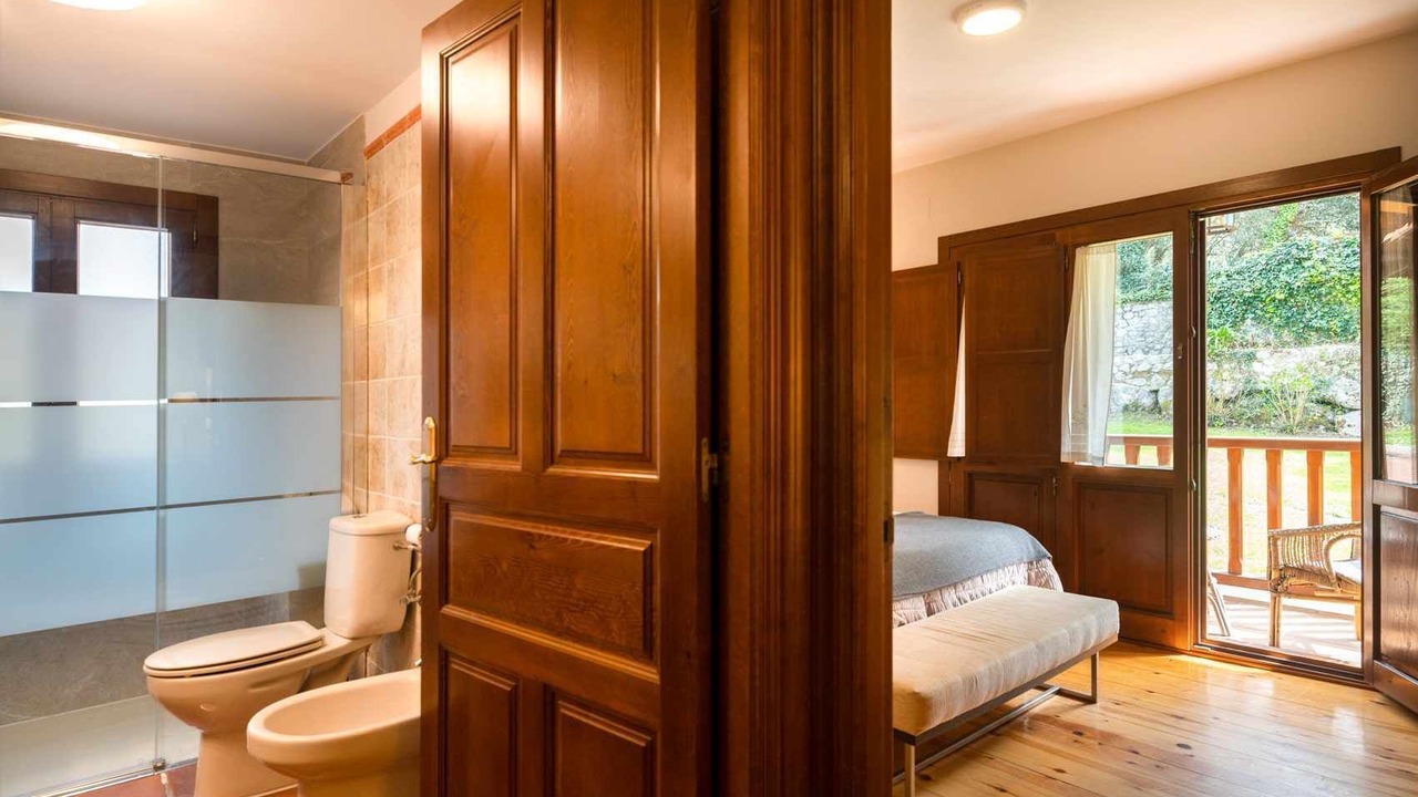 Photo of Bathroom in Llamigo