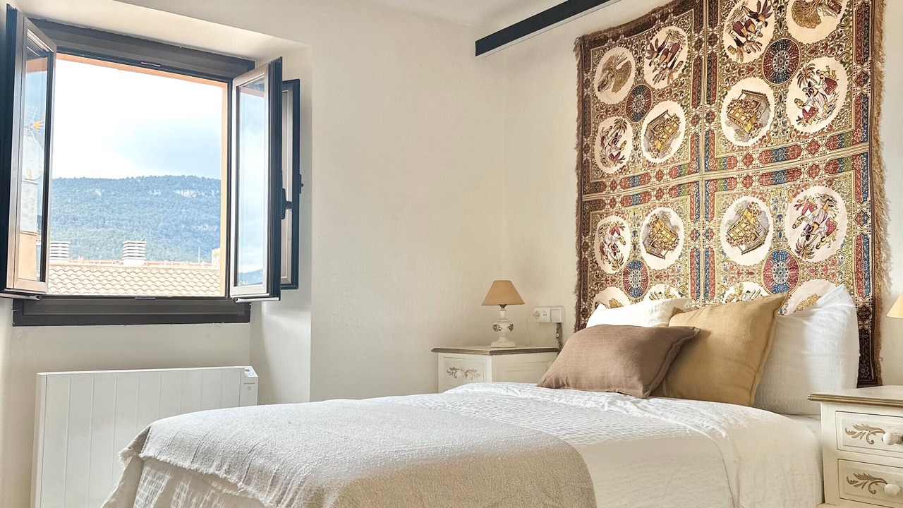 Photo of Bedroom in Montblanc