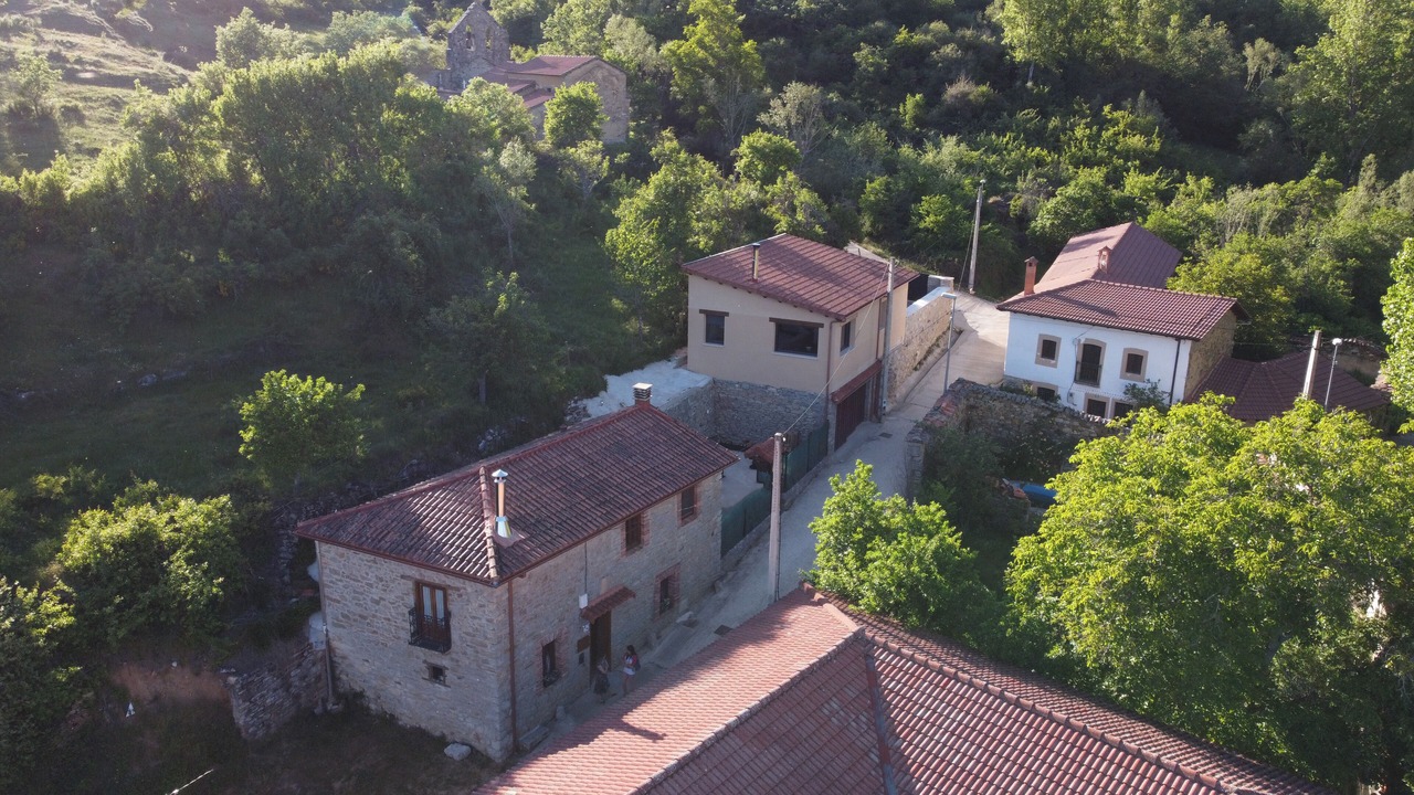 Photo of Outdoor in Cuevas de Vinayo