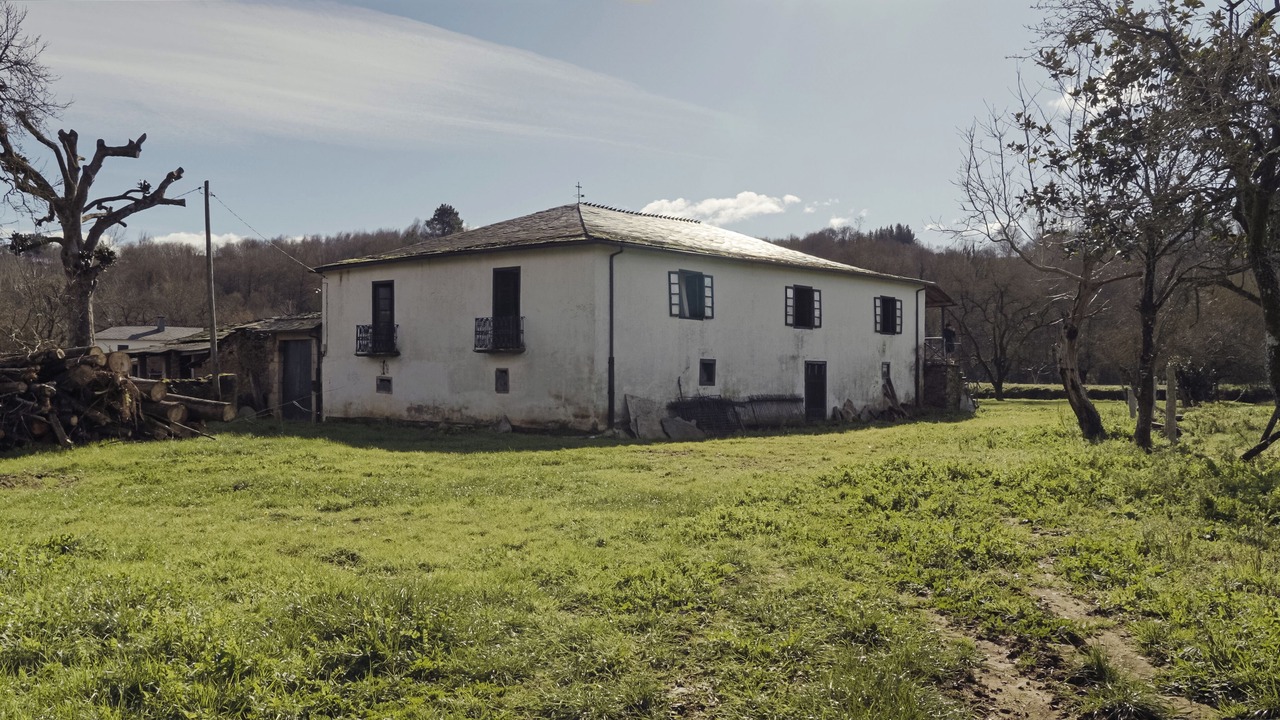 Photo of Outdoor in Rubian