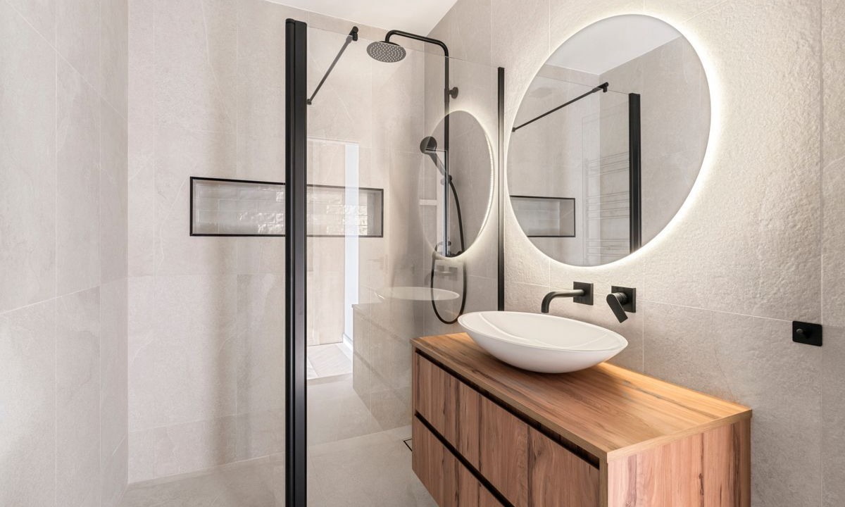 Photo of Bathroom in New Golden Mile