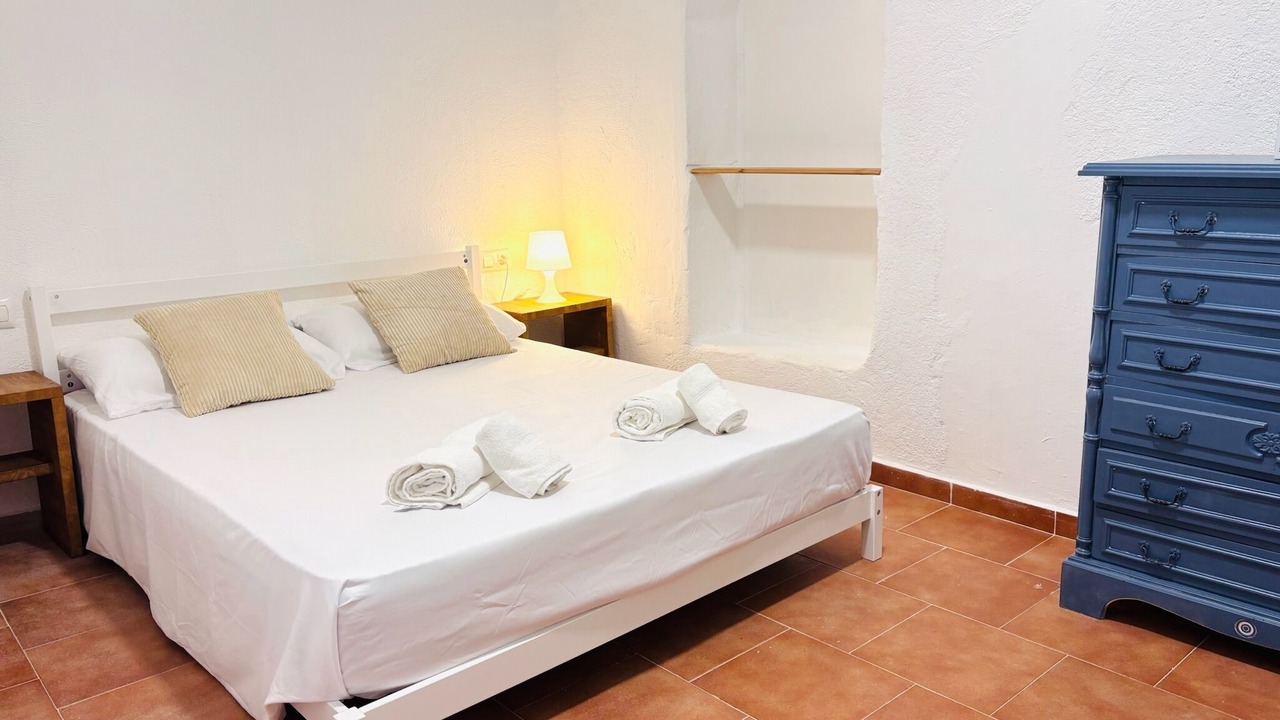Photo of Bedroom in Avinyo