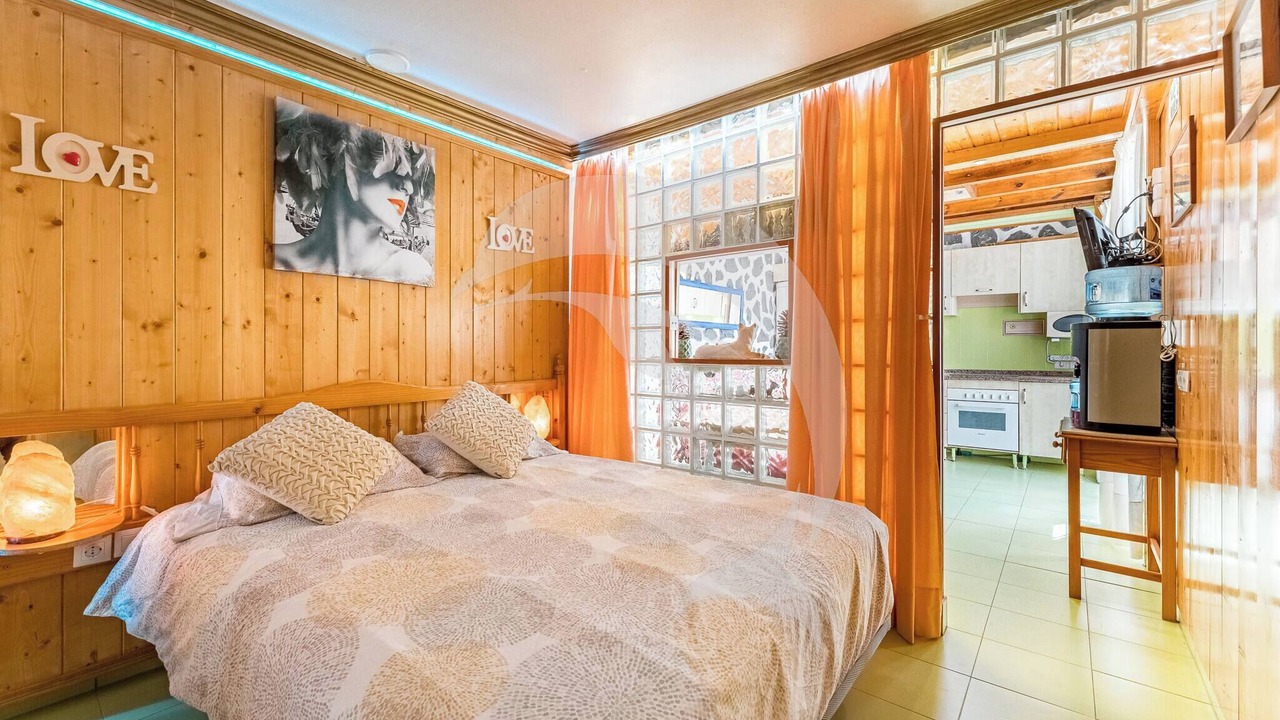 Photo of Bedroom in Arenas del Mar
