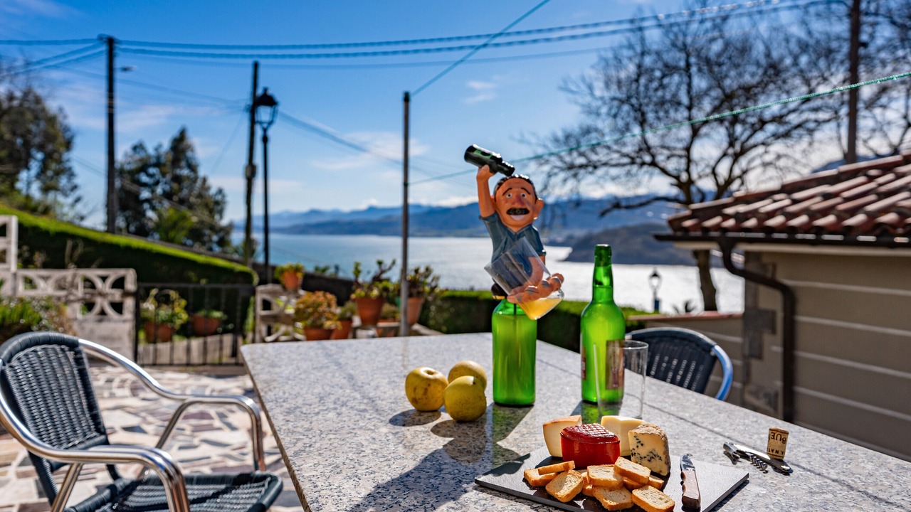 Photo of Outdoor in Lastres