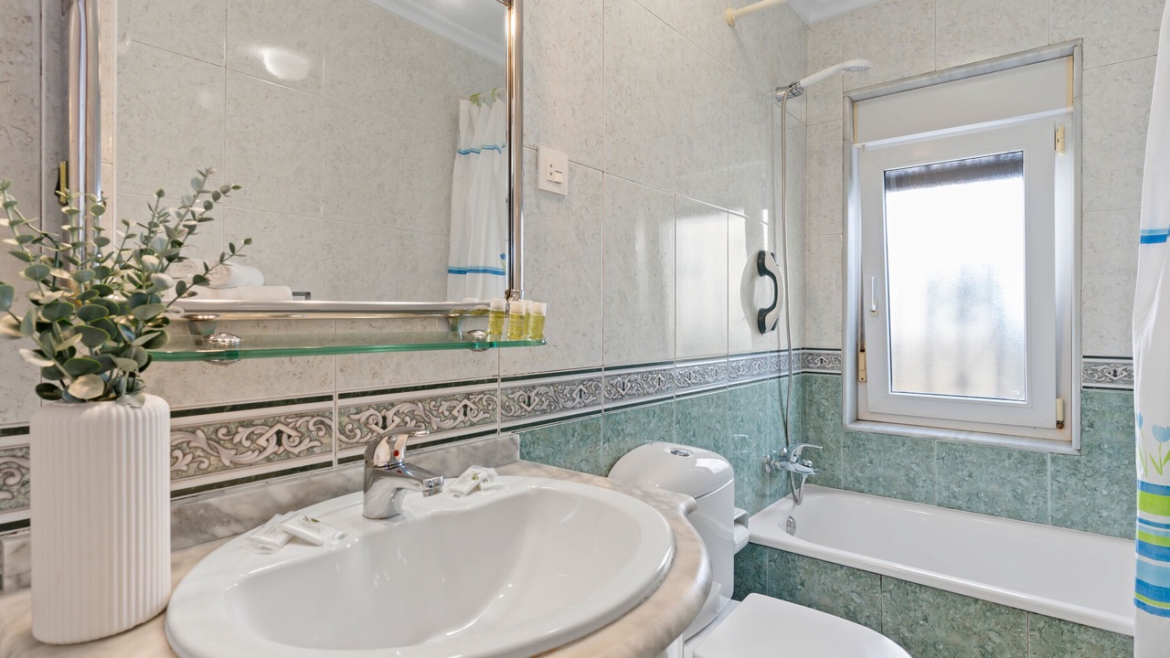 Photo of Bathroom in Lastres