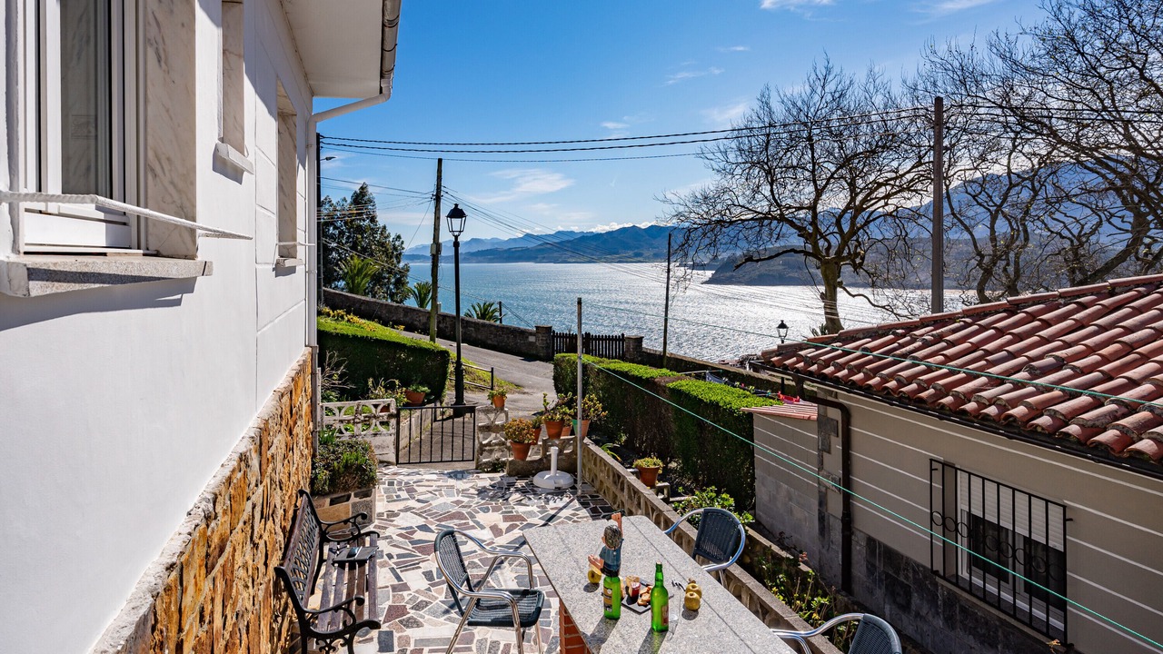 Photo of Outdoor in Lastres