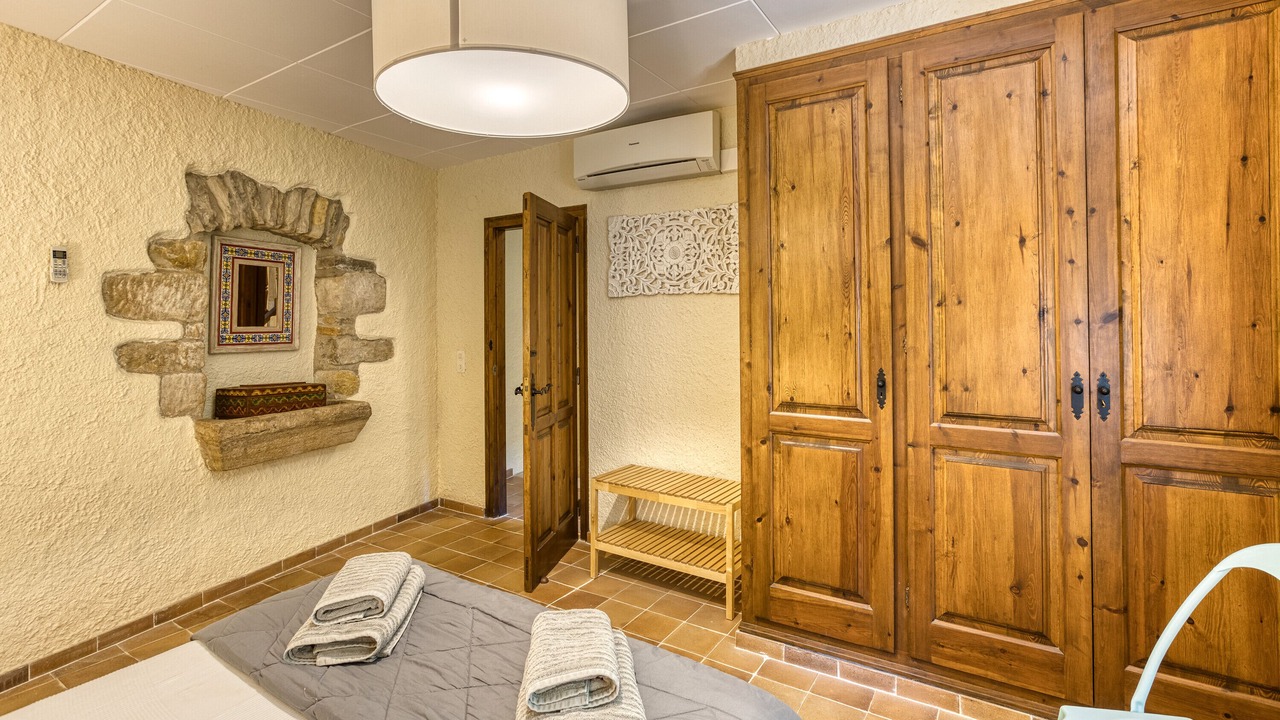 Photo of Bedroom in Peratallada