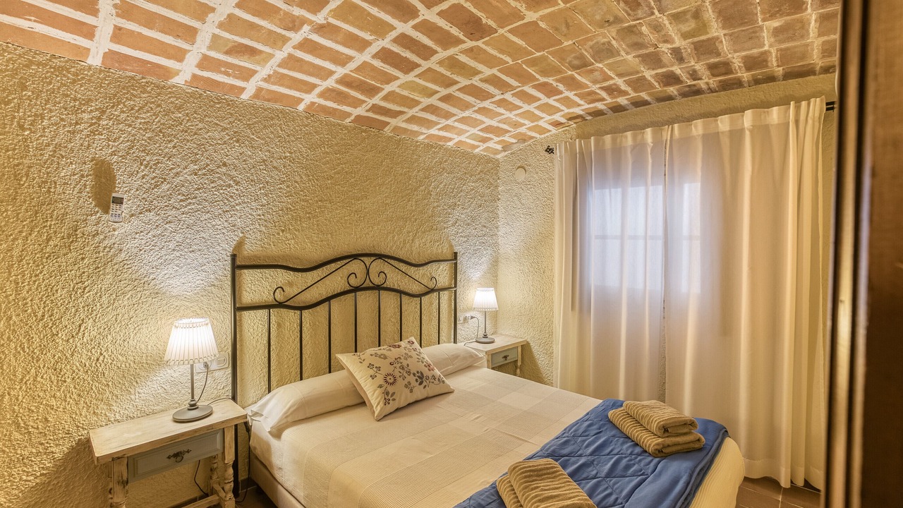 Photo of Bedroom in Peratallada