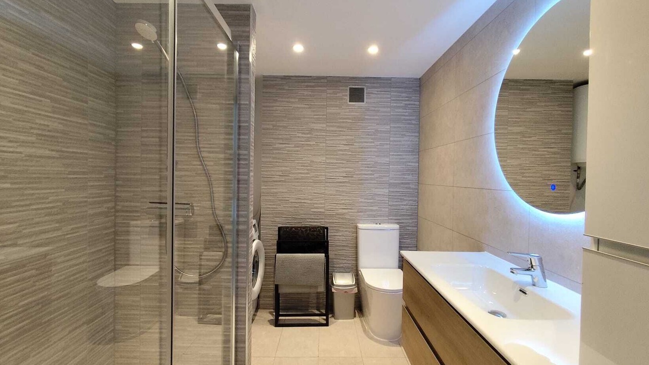 Photo of Bathroom in Torremolinos City Centre