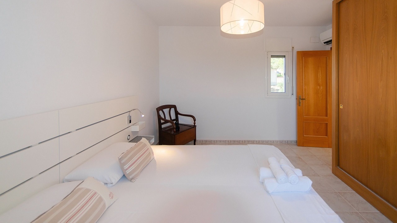 Photo of Bedroom in Palau-Saverdera