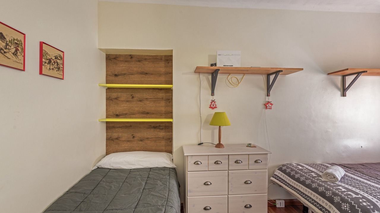 Photo of Bedroom in Alp