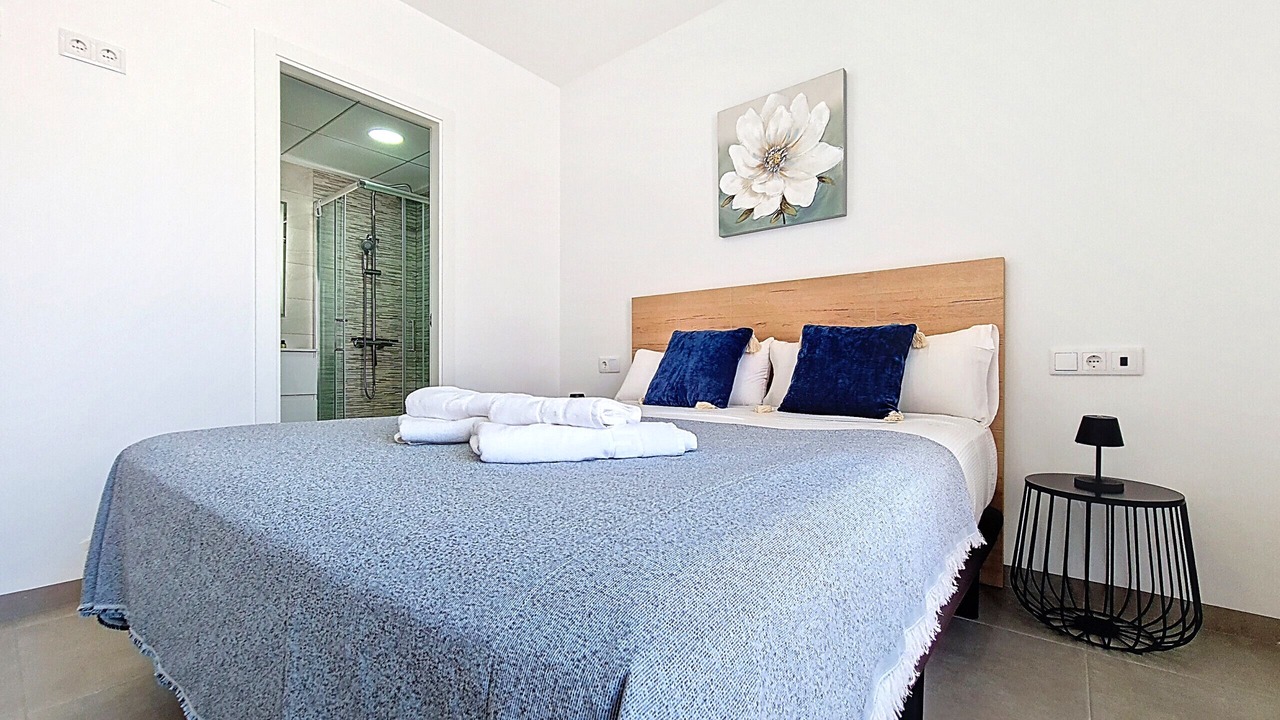 Photo of Bedroom in Lo Pagan