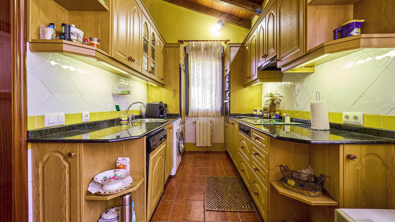 Photo of Kitchen in Illas