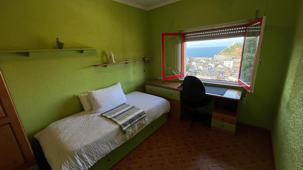 Photo of Bedroom in Luarca