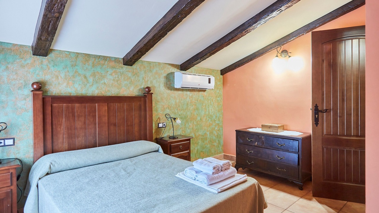 Photo of Bedroom in Iznatoraf