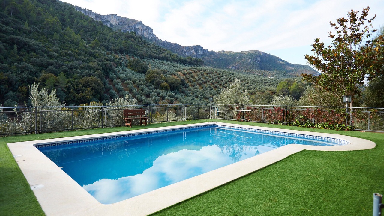 Photo of Outdoor in Iznatoraf